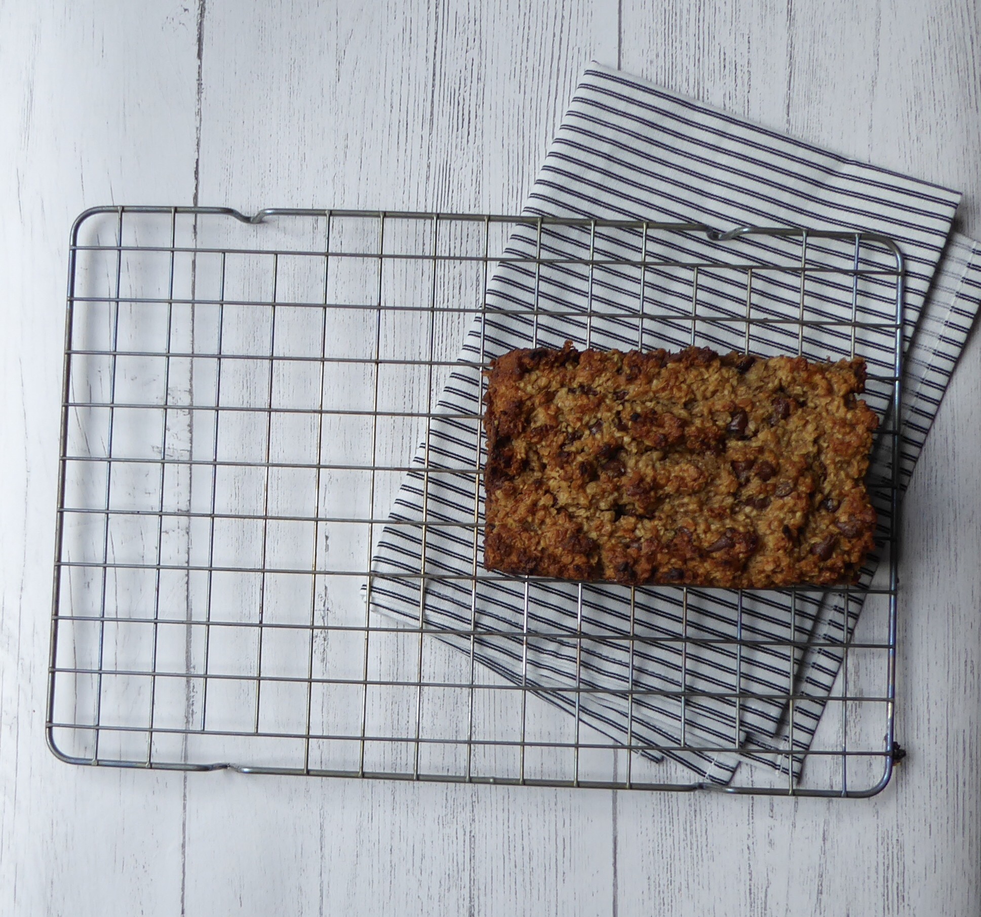 vegan breakfast banana bread