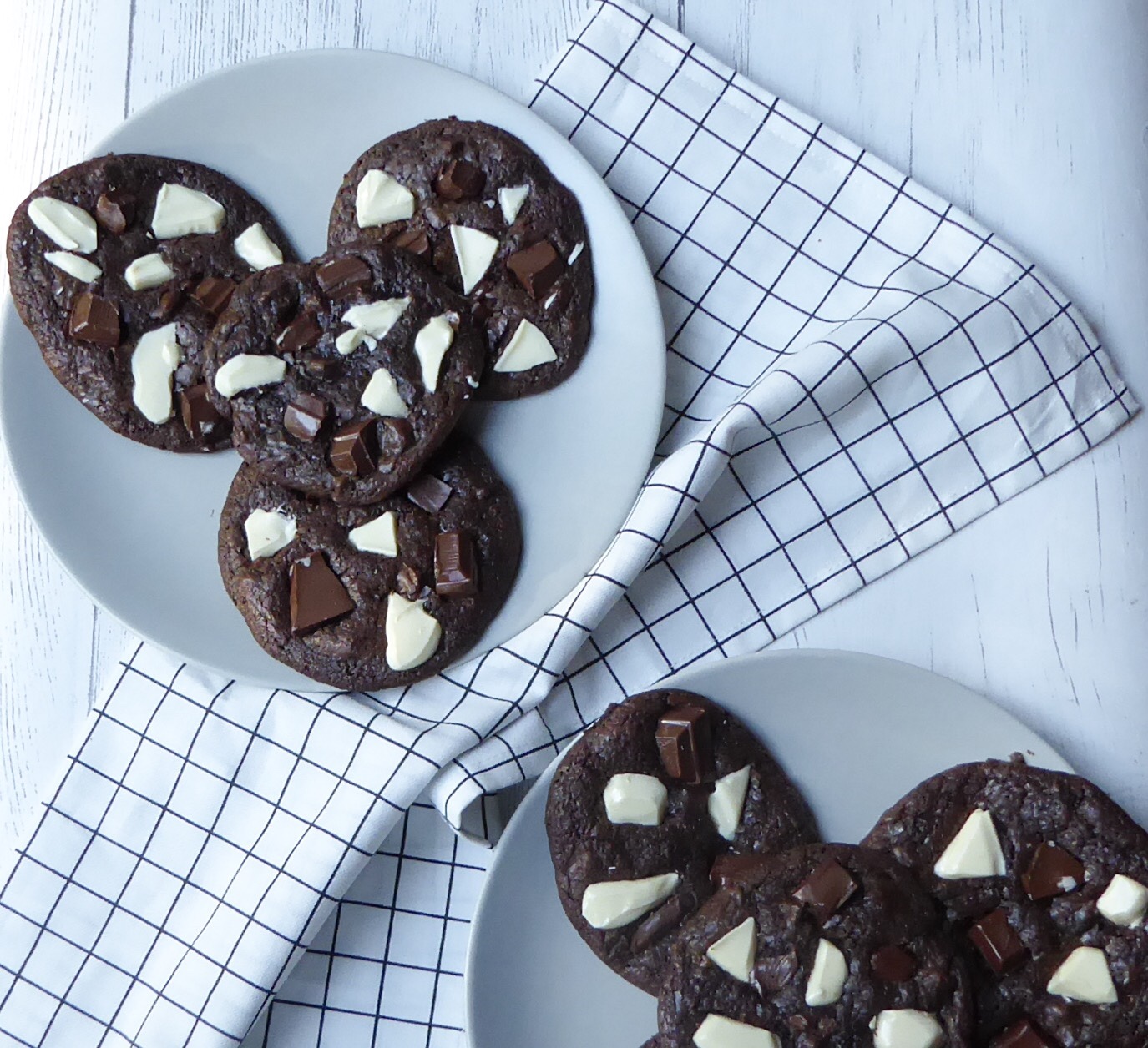 triple chocolate cookies