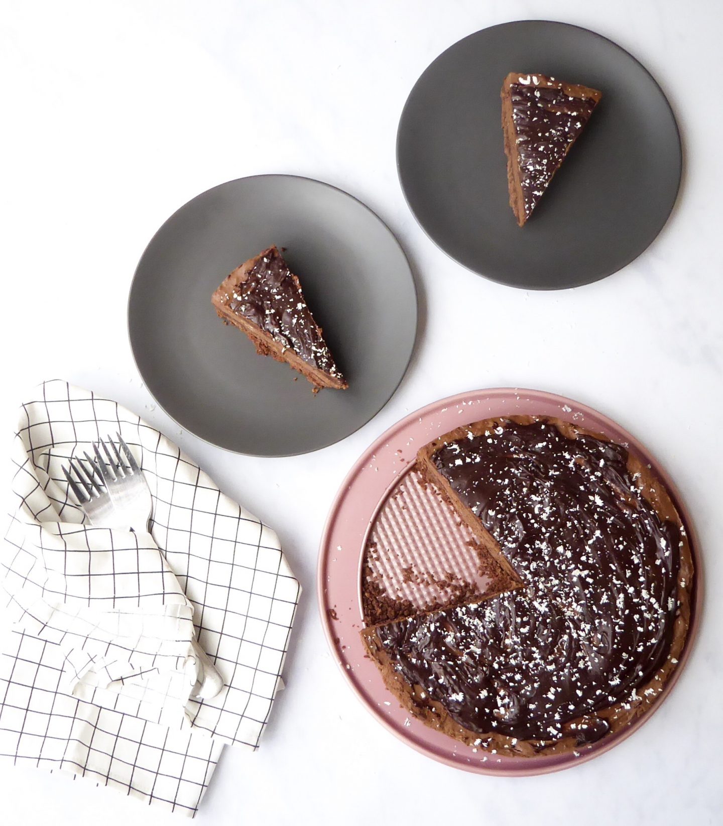 vegan chocolate mousse tart