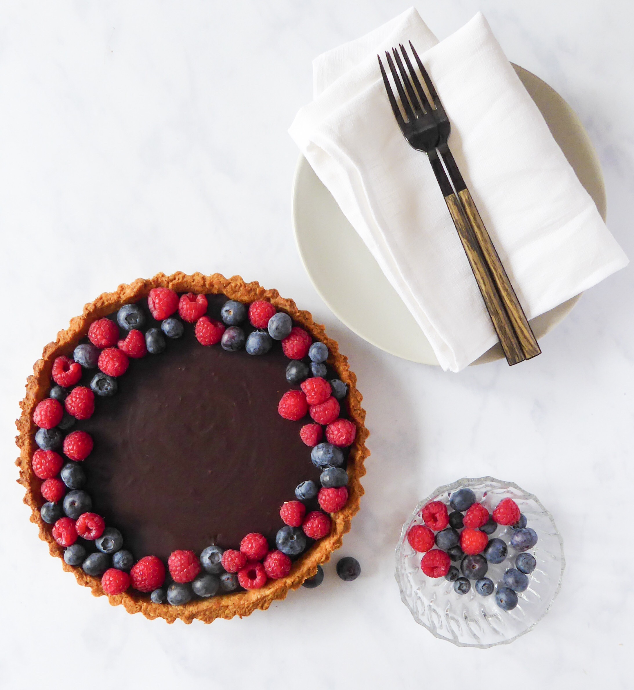 Dark chocolate tart