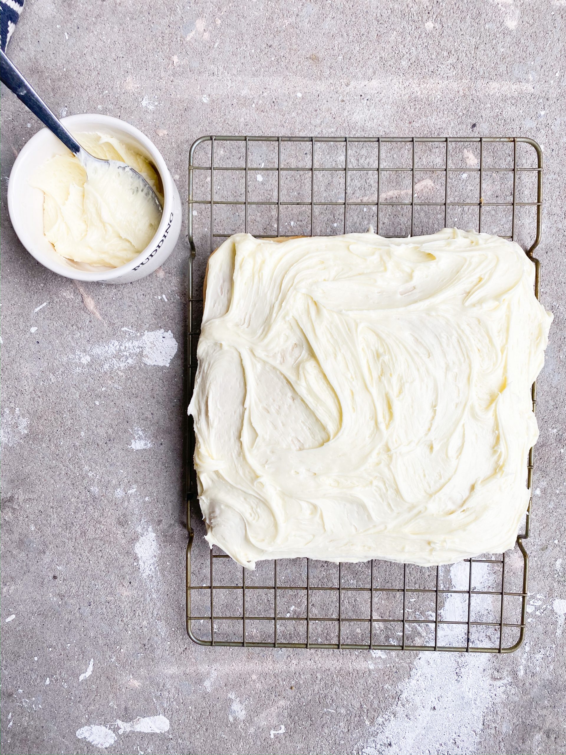 Best vanilla tray bake